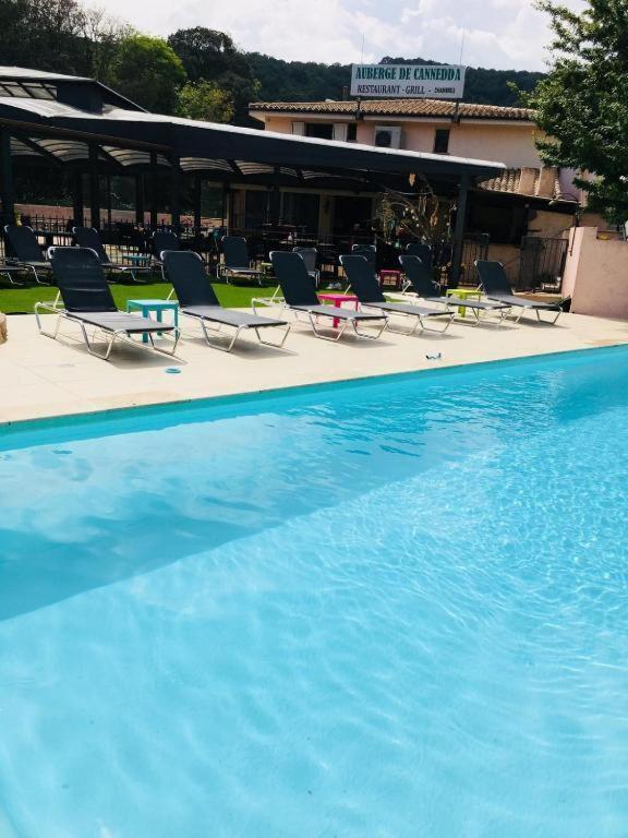 Auberge De Cannedda ซารี โซเลนซารา ภายนอก รูปภาพ